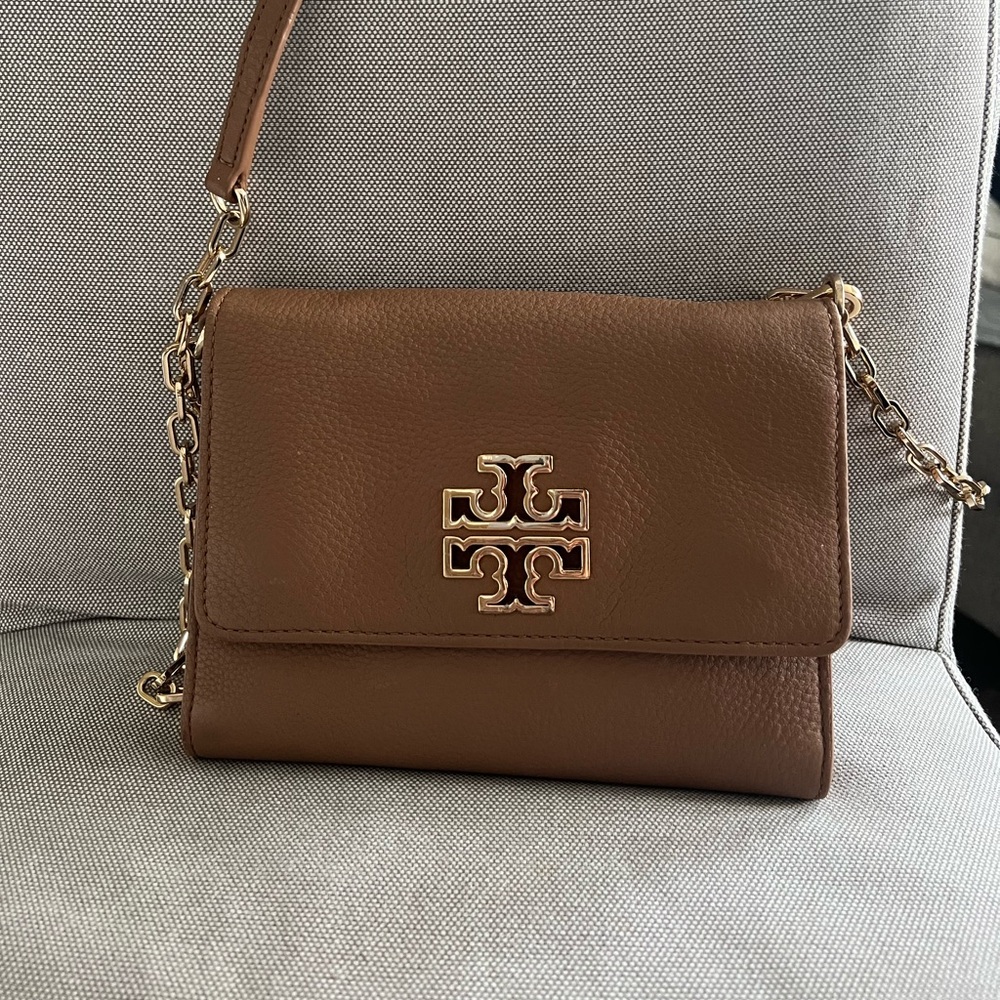 Tory Burch brown leather crossbody 🧡